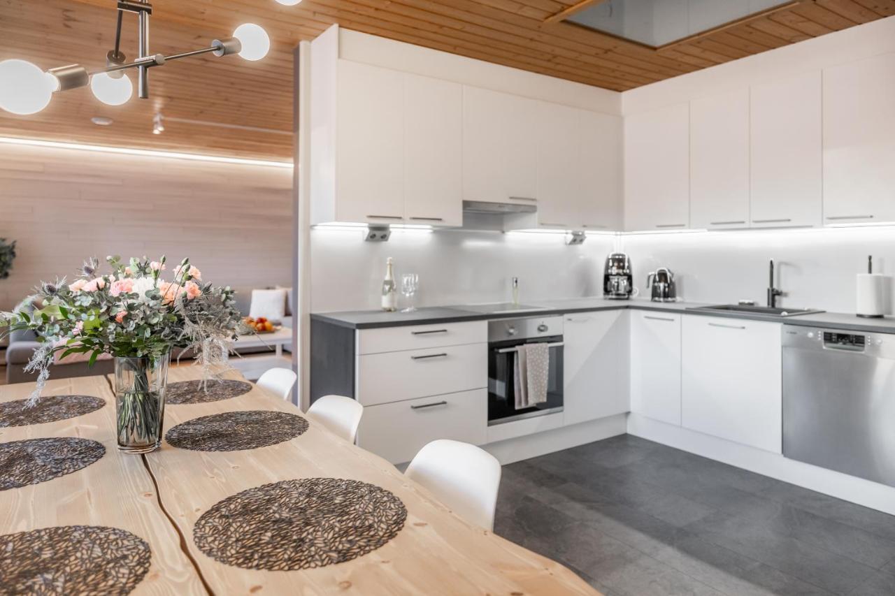 Arctic Holiday Apartments 5 罗瓦涅米 外观 照片