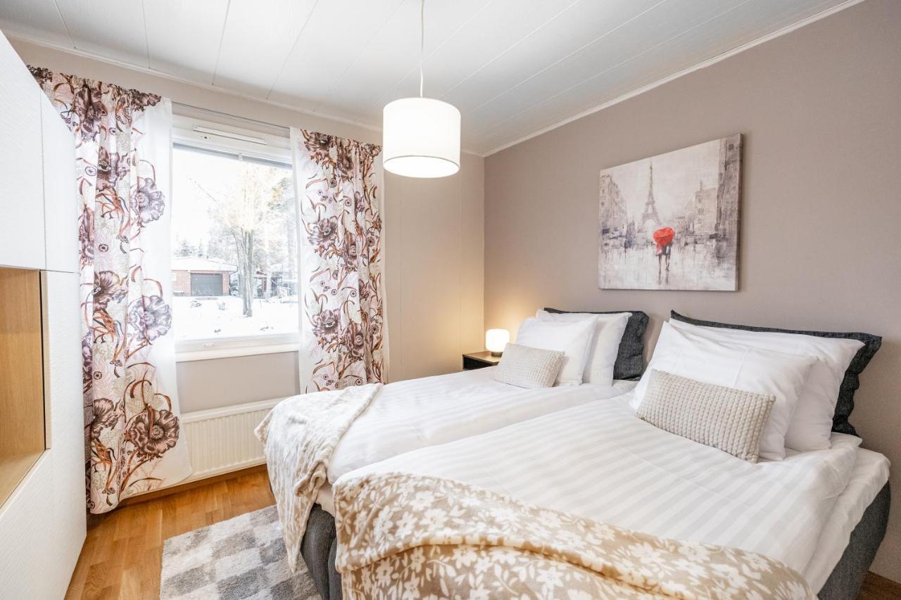 Arctic Holiday Apartments 5 罗瓦涅米 外观 照片
